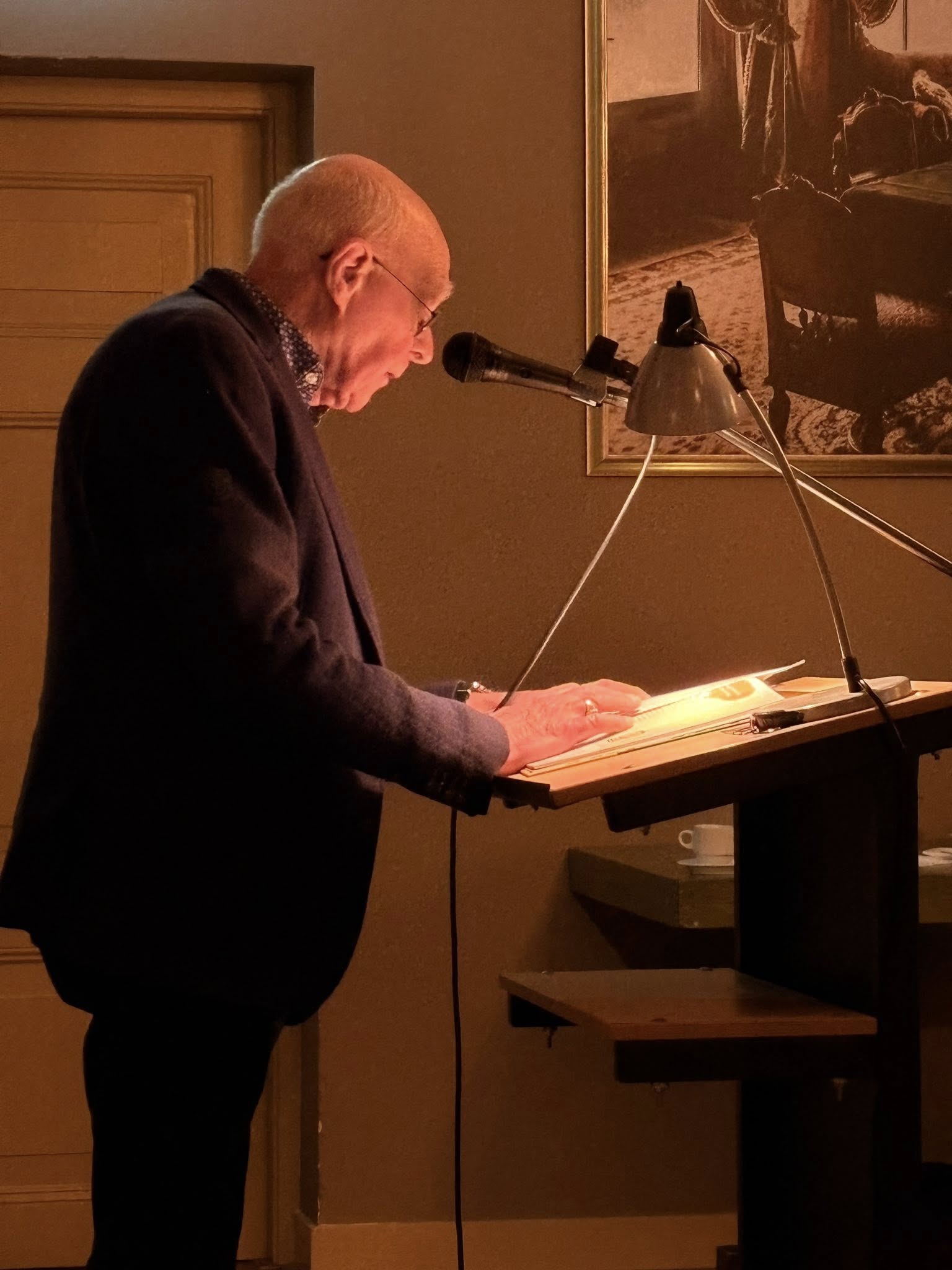 Gastdichter Herman Oosterman. Foto: Ineke Blaauwwiekel